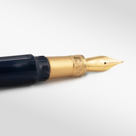 stilograf visconti_0001s_0031_Dettaglio penna aperta_3 (1080-1920)