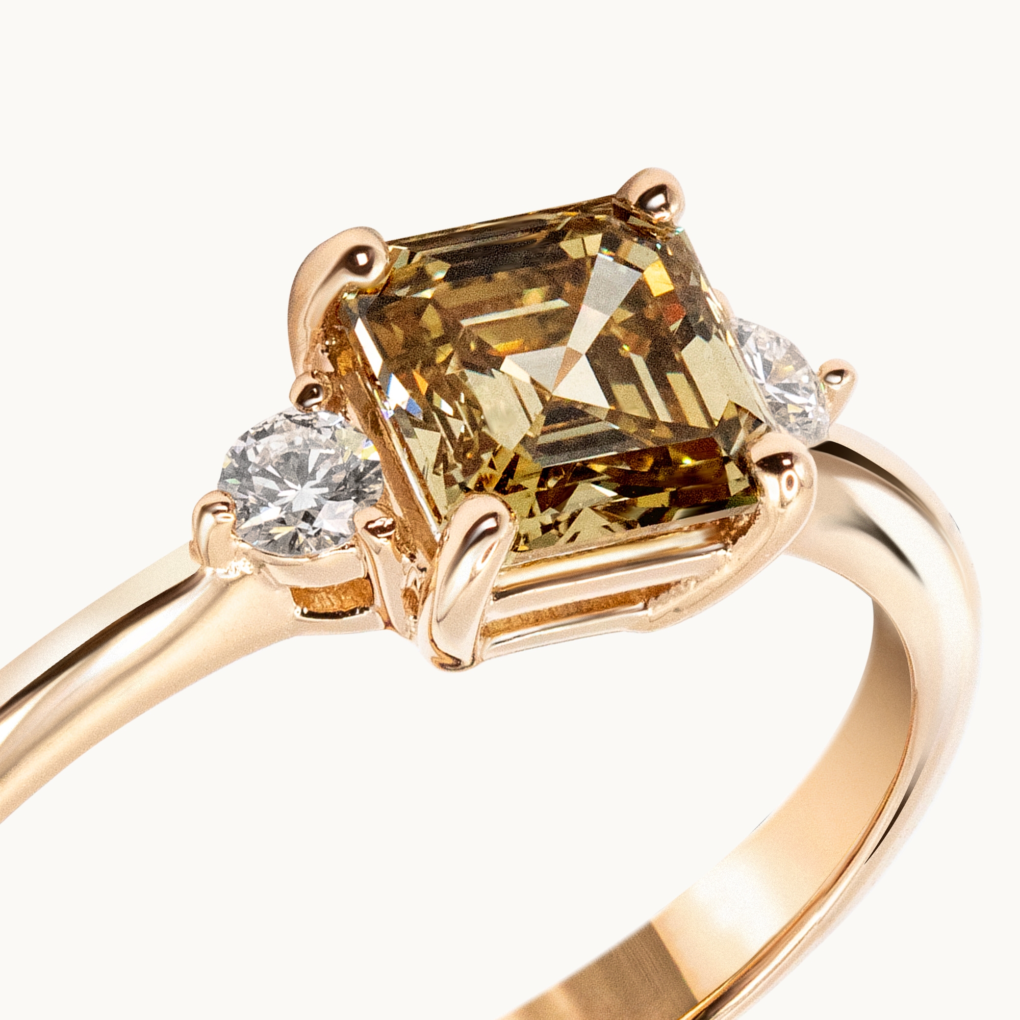 Unazë Fejese me Diamant me Ngjyrë, Prerje Asscher