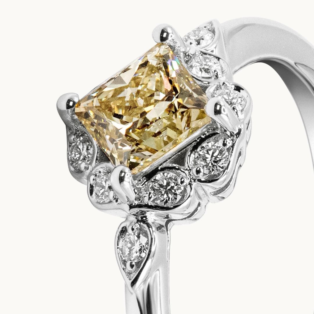 Unazë Fejese me Diamant Princess me Ngjyrë, Prerje